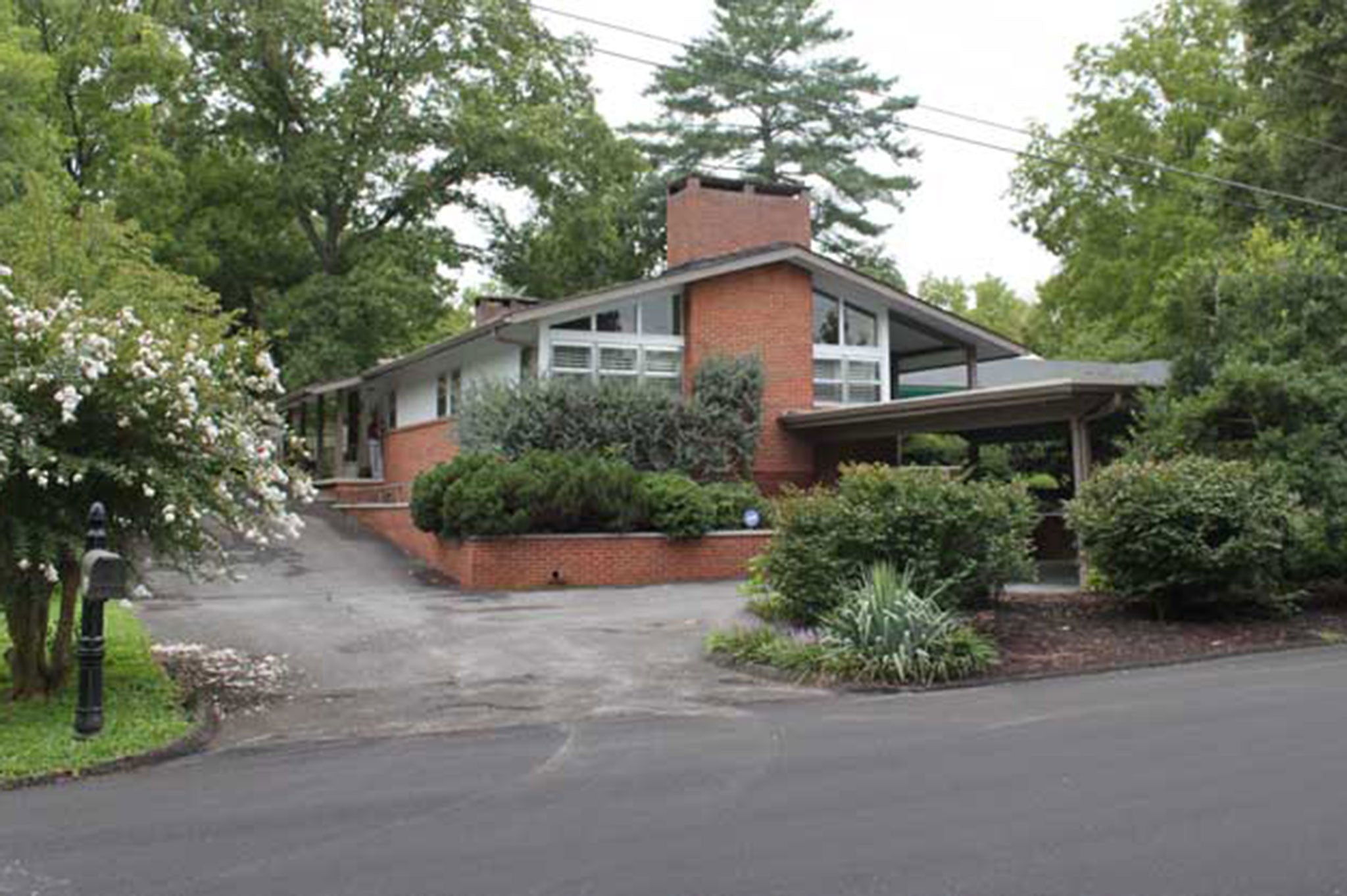 Houses for rent Jones Properties