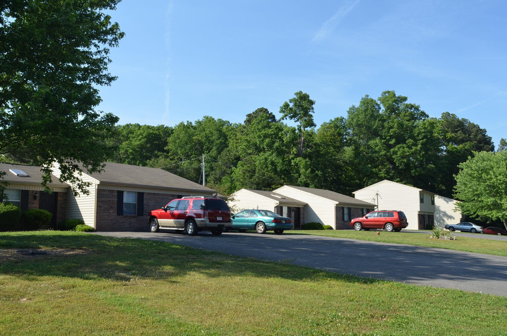 4911 4929 Frontage Rd NW Cleveland, TN Jones Properties