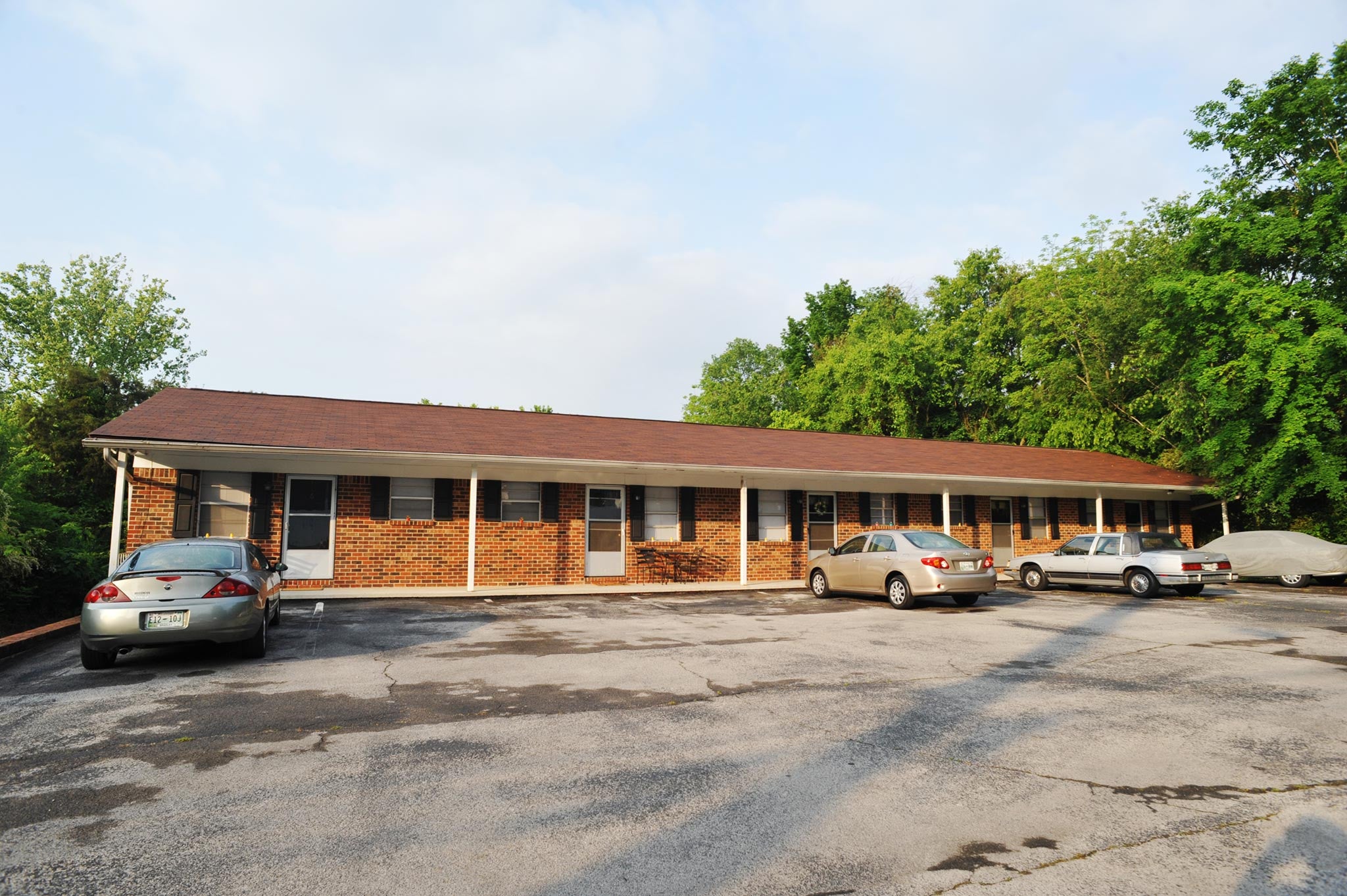 555 20th St NW Cleveland, TN Jones Properties